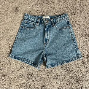 Abercrombie dad short